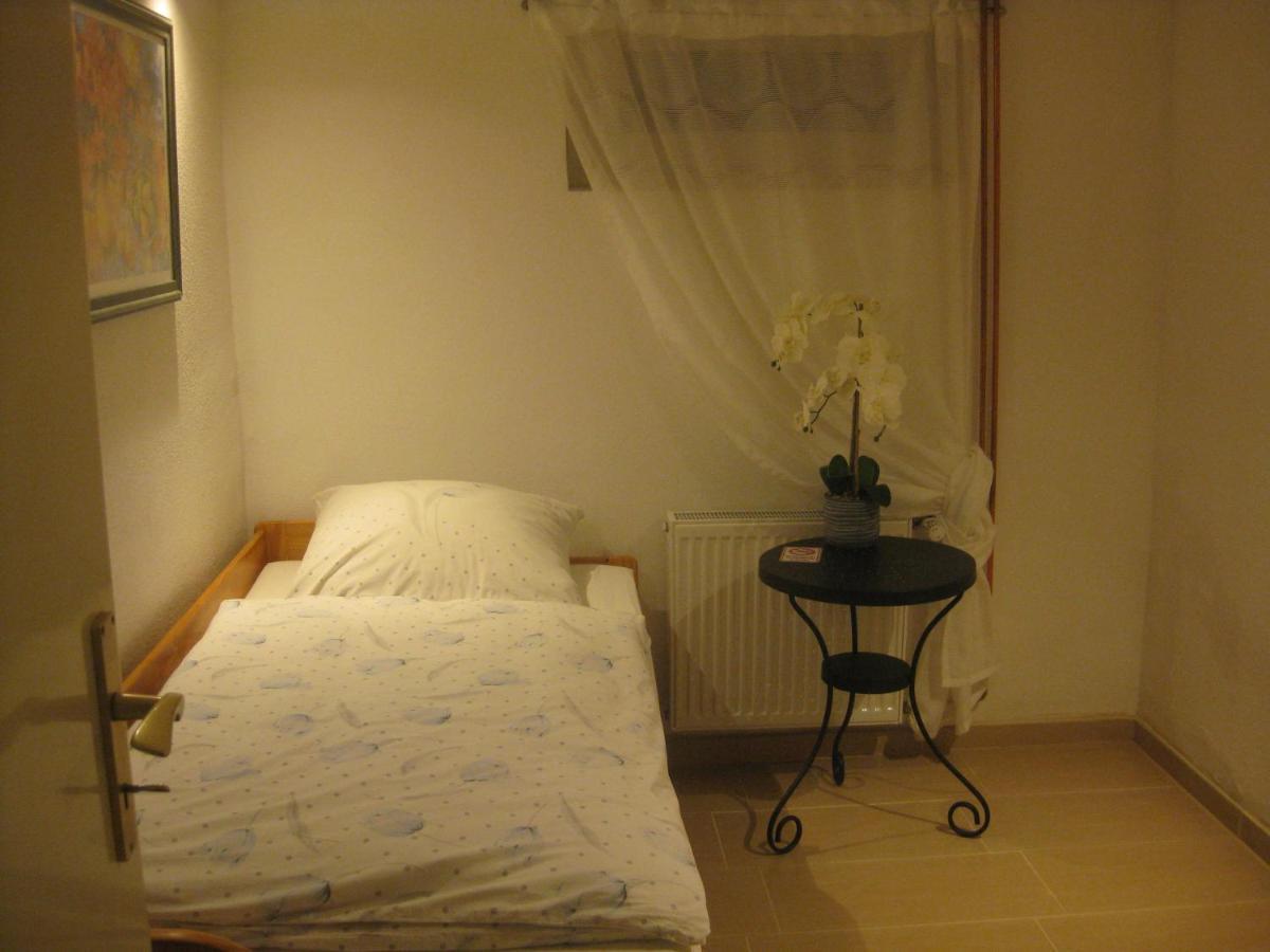 Main-Kinzig Gaestewohnung Hasselroth Zewnętrze zdjęcie